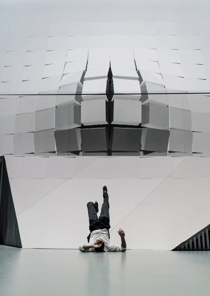 Dysotopian Dream. Photo Johan Persson