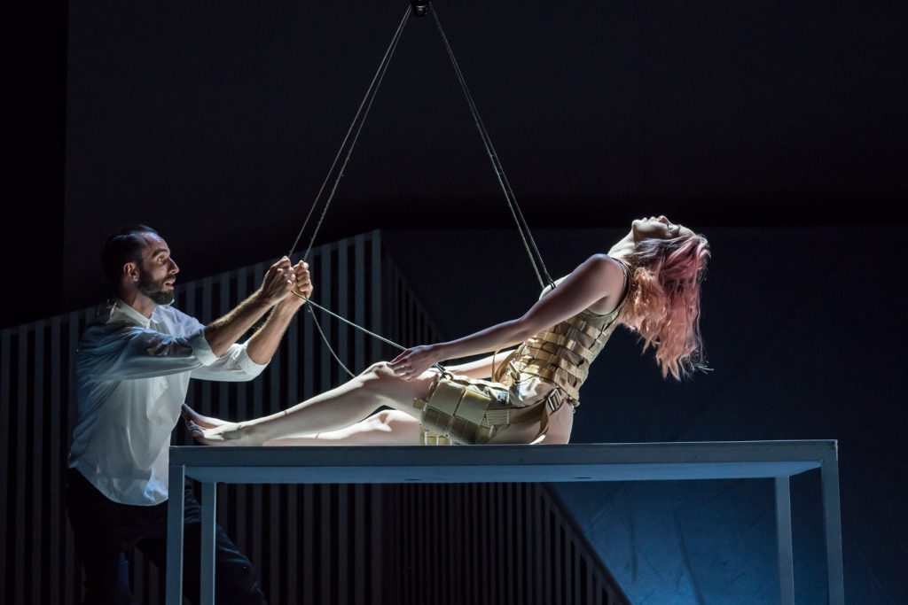 Dysotopian Dream. Photo Johan Persson